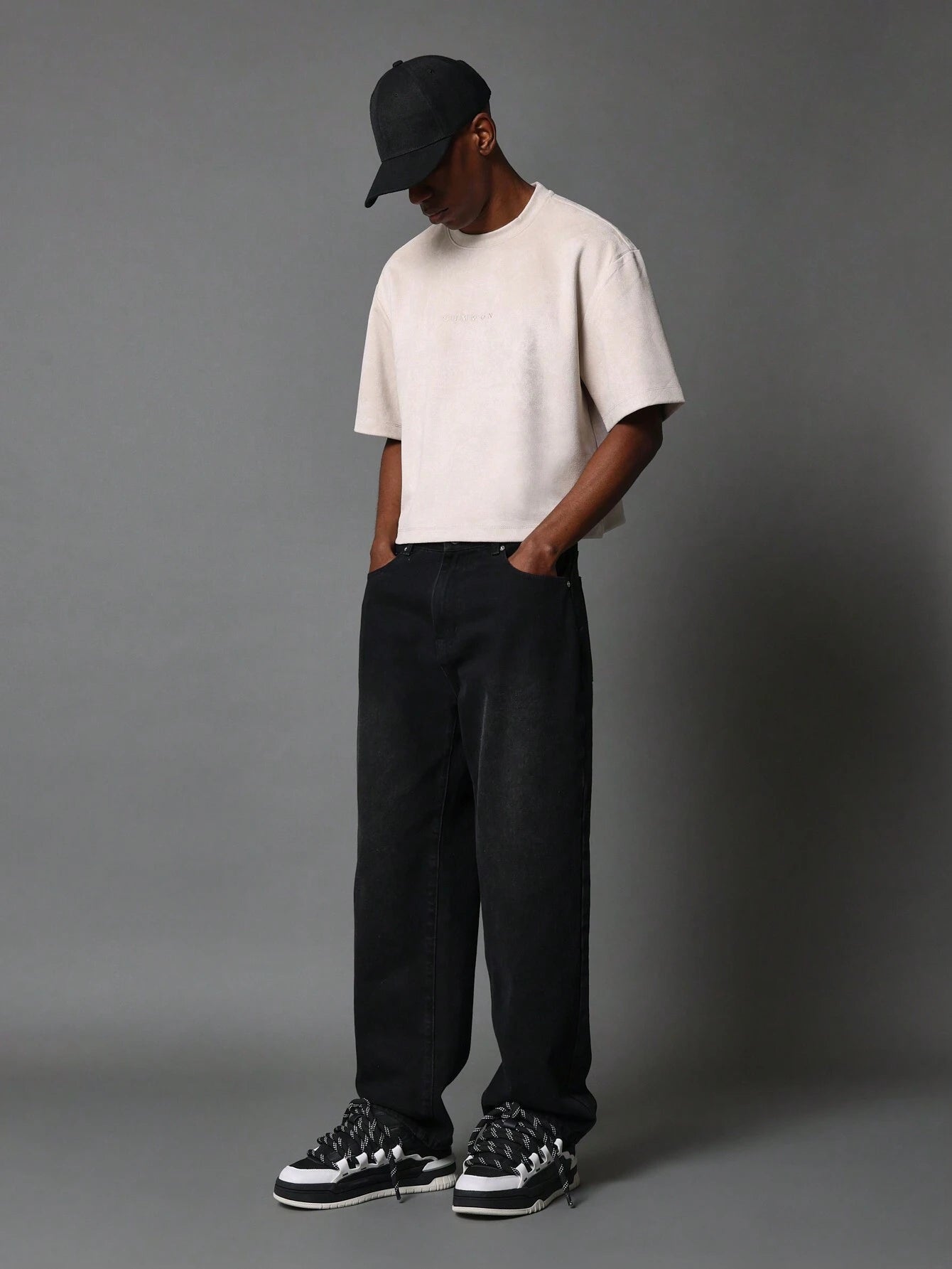 Camiseta DROPSTREET em Camurça Bordado 9