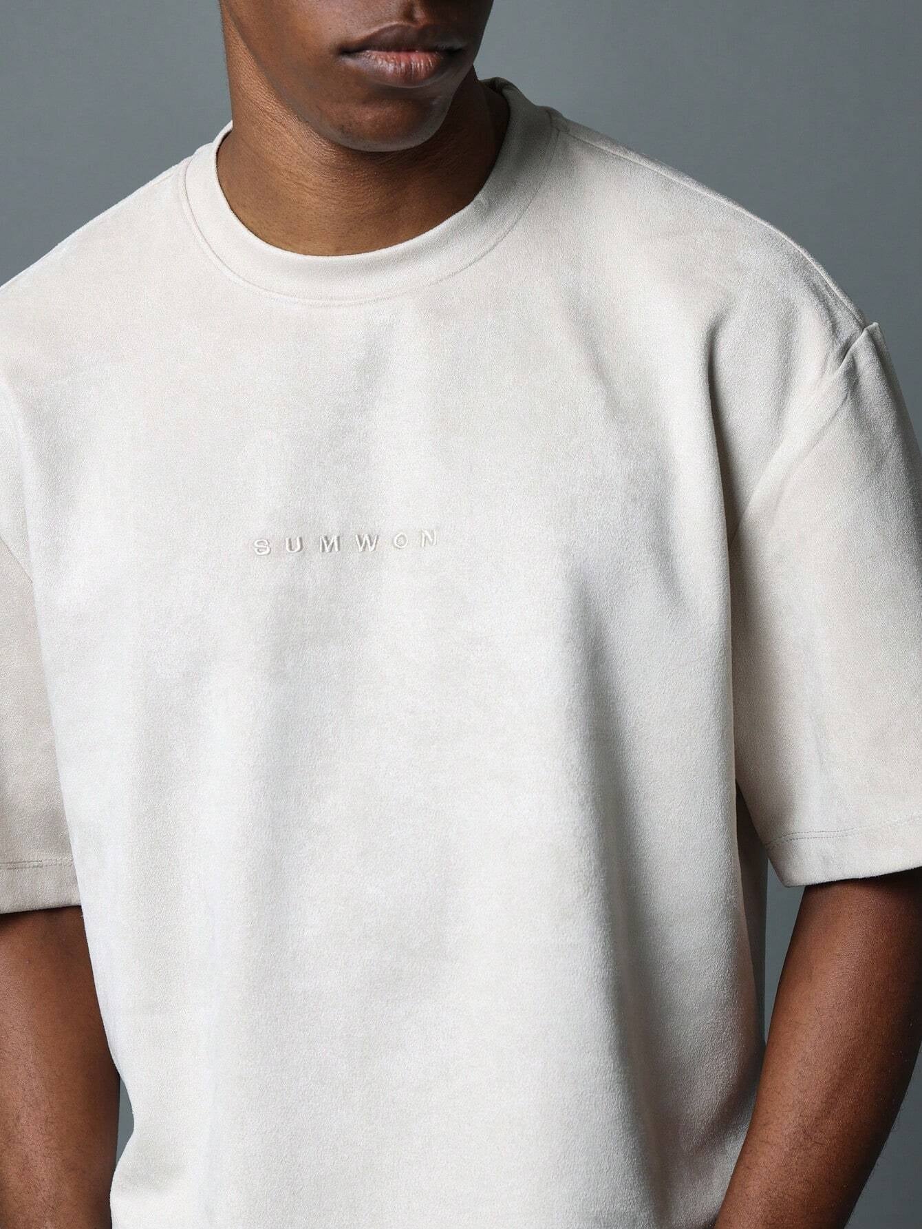 Camiseta DROPSTREET em Camurça Bordado 9