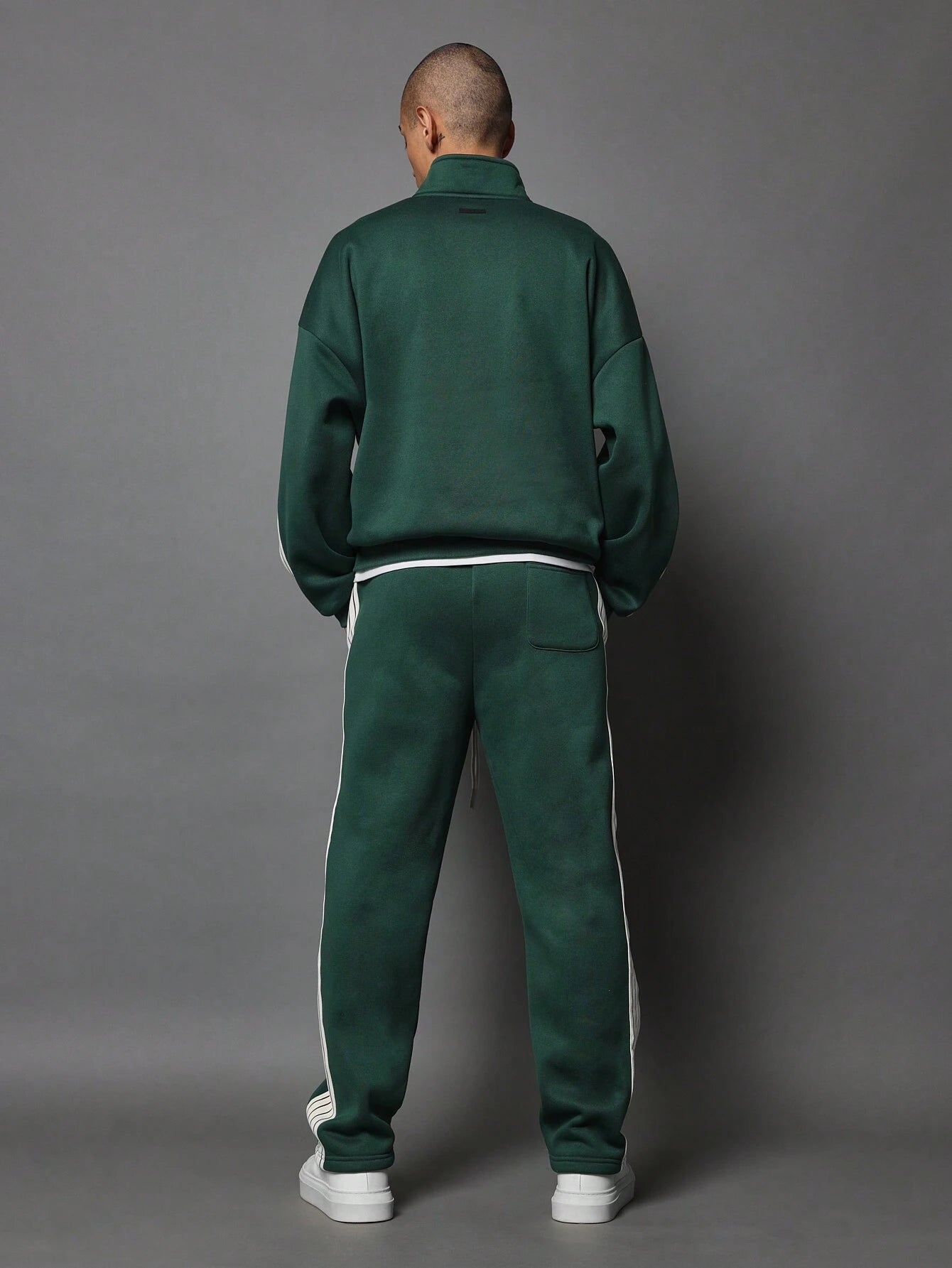 Conjunto Vintage Varsity Track Co-Ord
