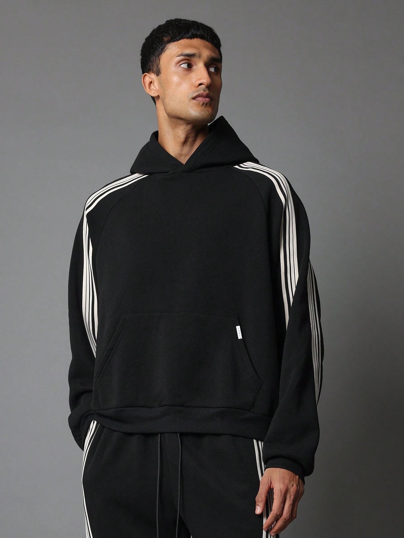 Conjunto DROPSTREET Oversized Overhead Black Linhes