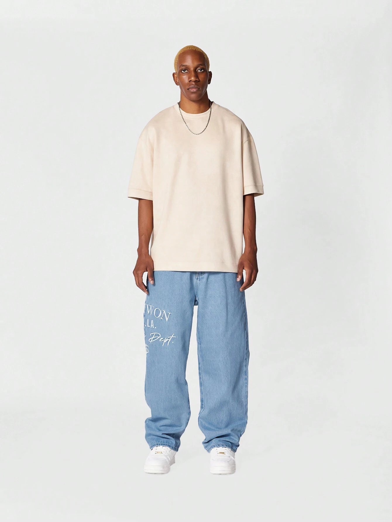Calça DROPSTREET Denim reta com bordado