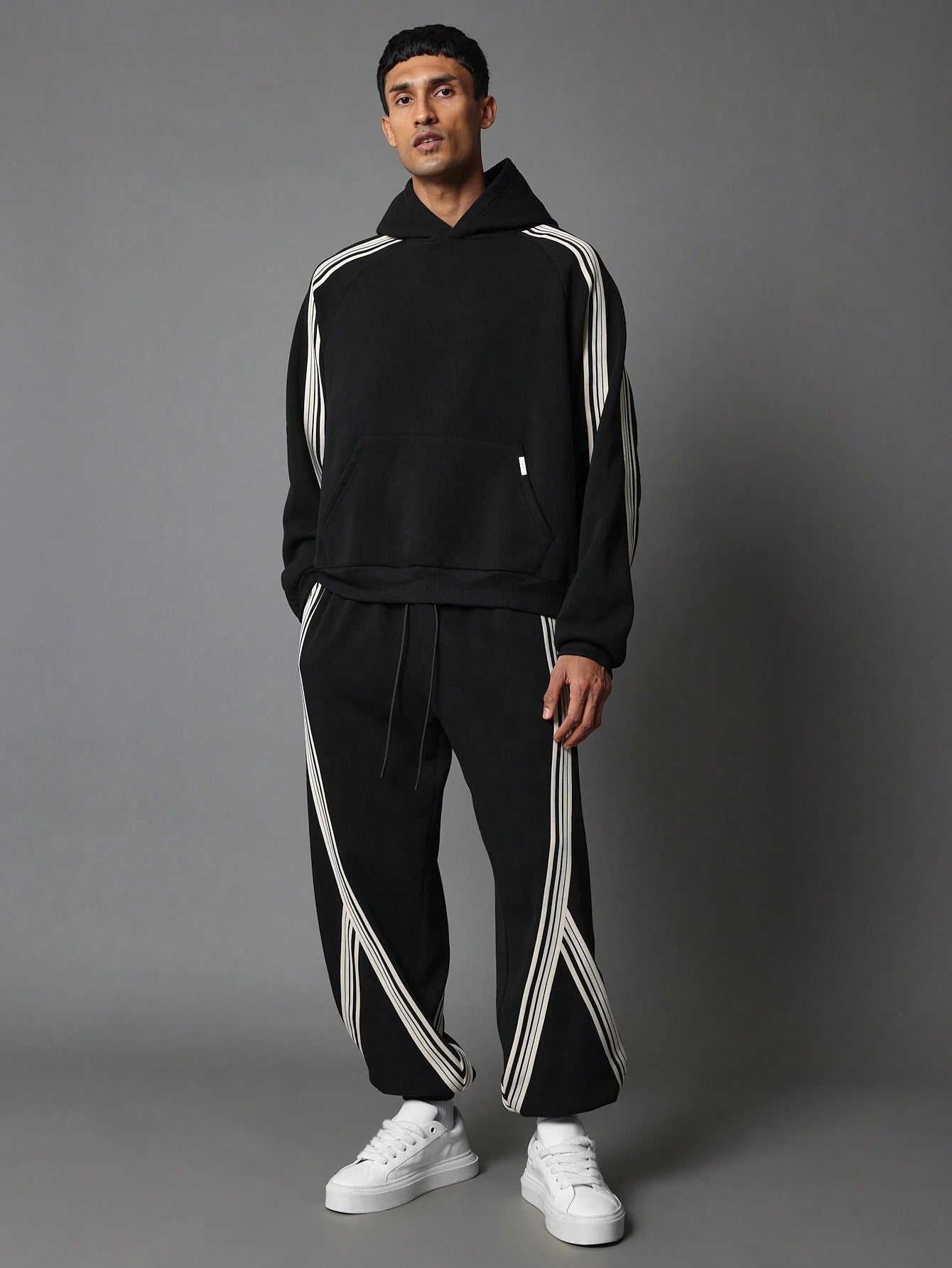 Conjunto DROPSTREET Oversized Overhead Black Linhes