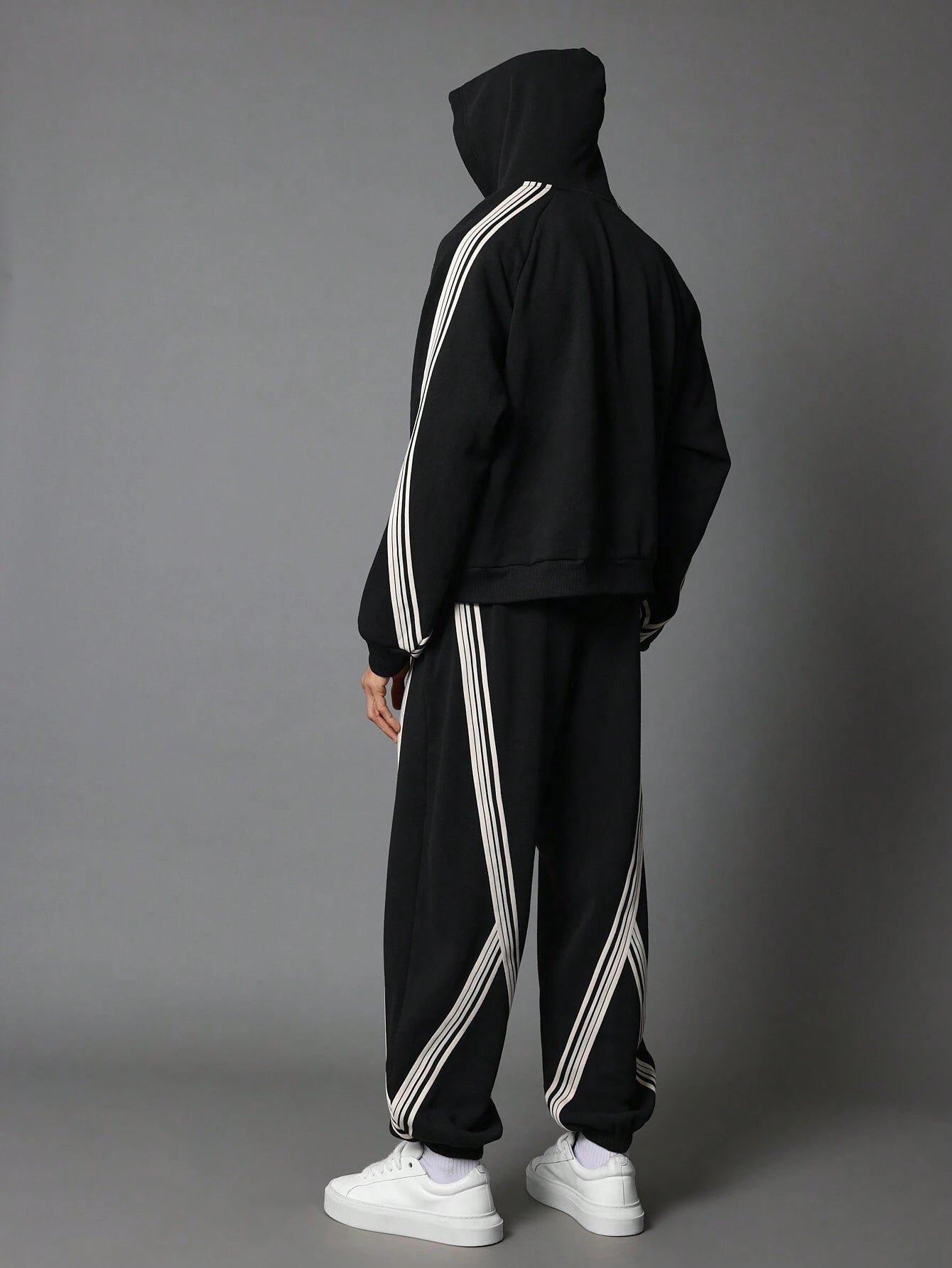 Conjunto DROPSTREET Oversized Overhead Black Linhes