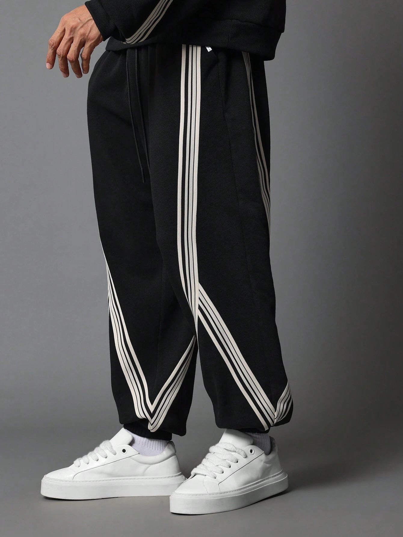 Conjunto DROPSTREET Oversized Overhead Black Linhes